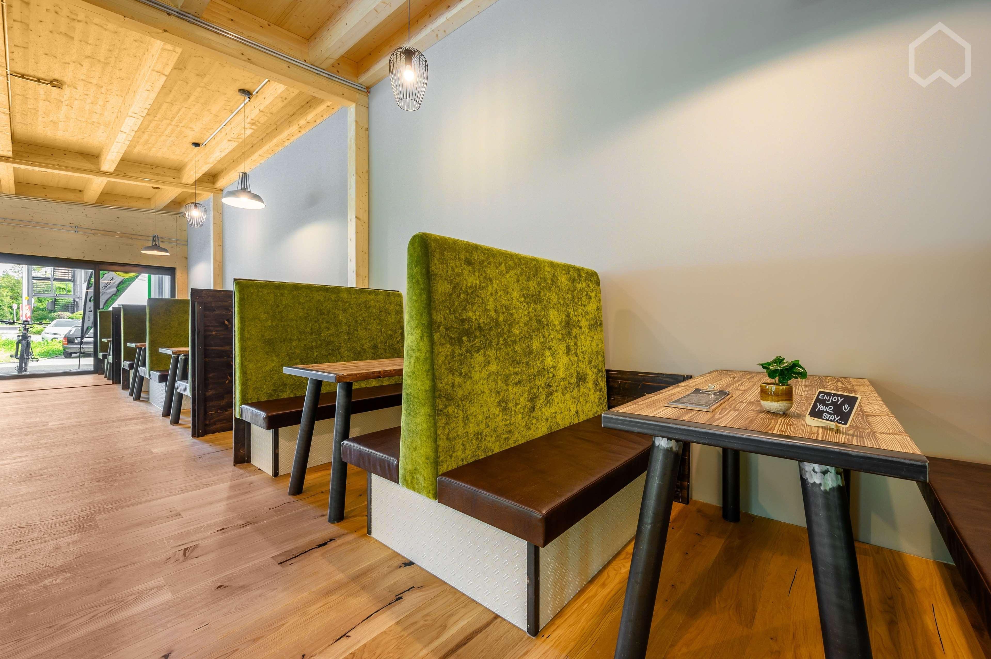 Loftstyle Hotel Eningen; Sure Hotel Collection By BW Eningen unter Achalm Esterno foto